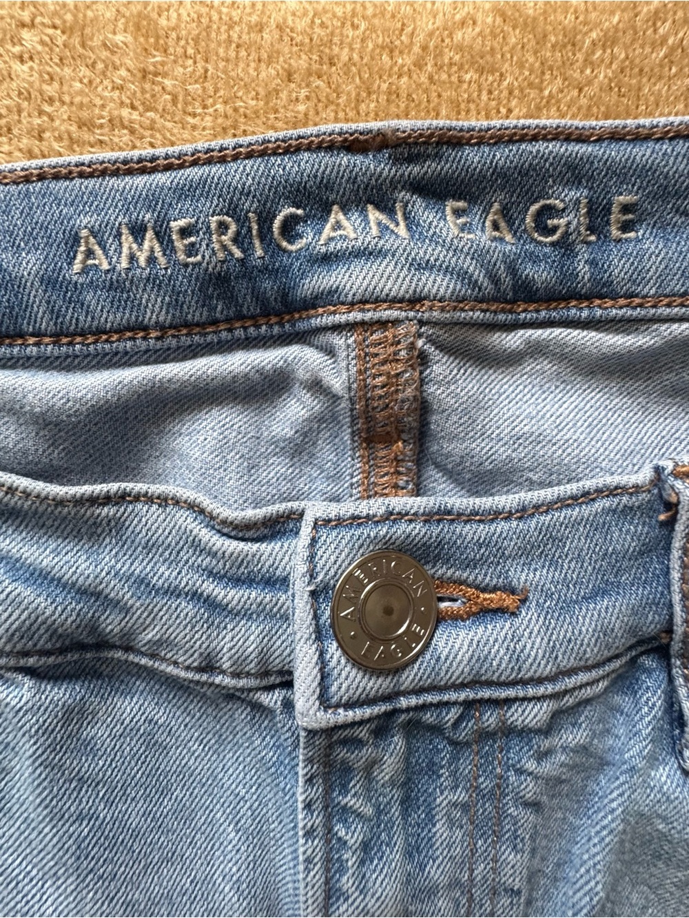 American Eagle Outfitters Light Blue Distressed 90’s Boot Cut Jeans - Picture 4 of 8